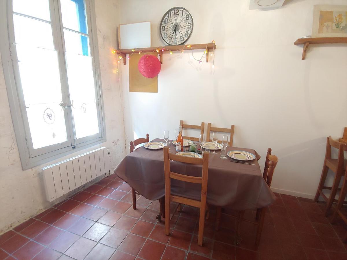 Charmante Maison Arlesienne A L'Ombre Des Arenes, De 2 A 5P Exteriör bild