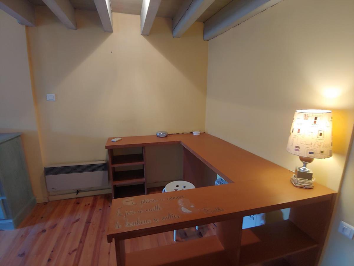 Charmante Maison Arlesienne A L'Ombre Des Arenes, De 2 A 5P Exteriör bild