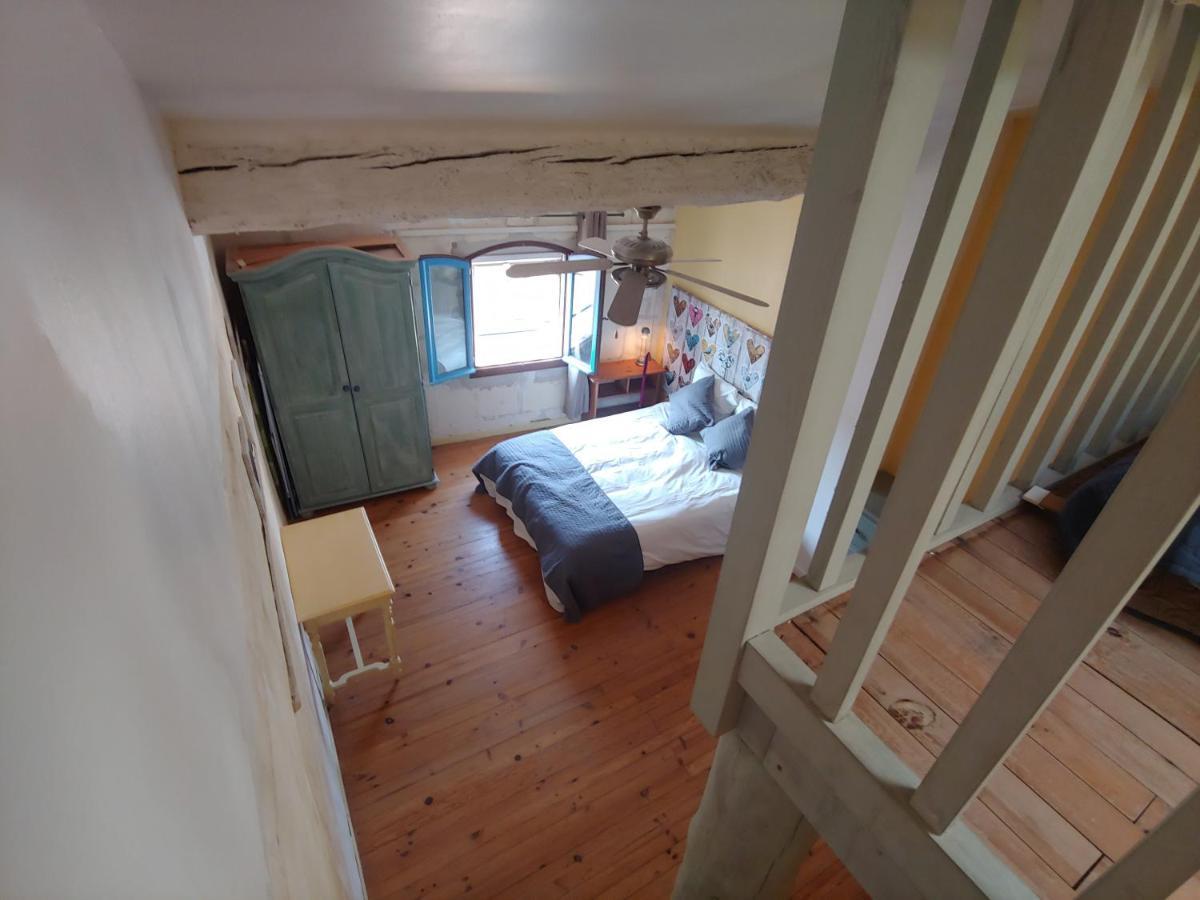 Charmante Maison Arlesienne A L'Ombre Des Arenes, De 2 A 5P Exteriör bild