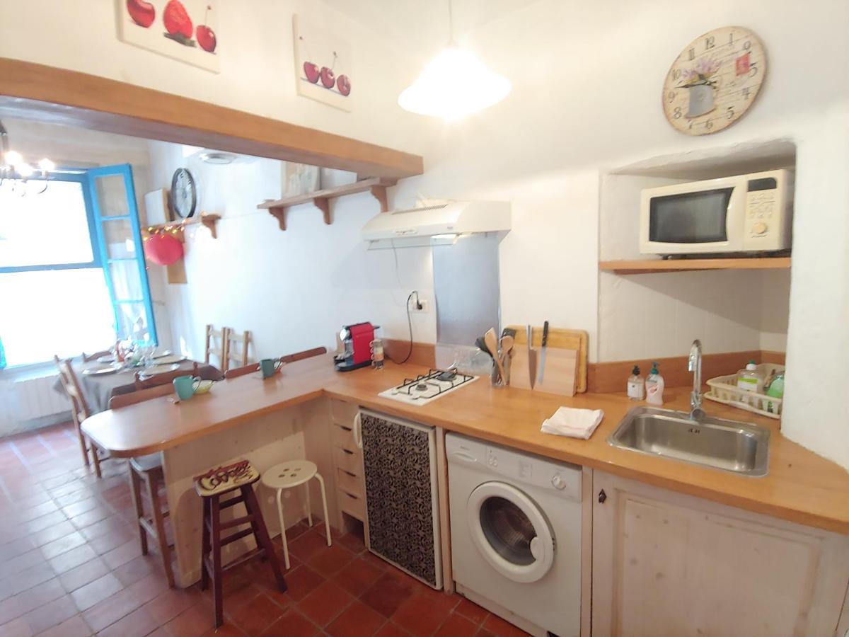 Charmante Maison Arlesienne A L'Ombre Des Arenes, De 2 A 5P Exteriör bild
