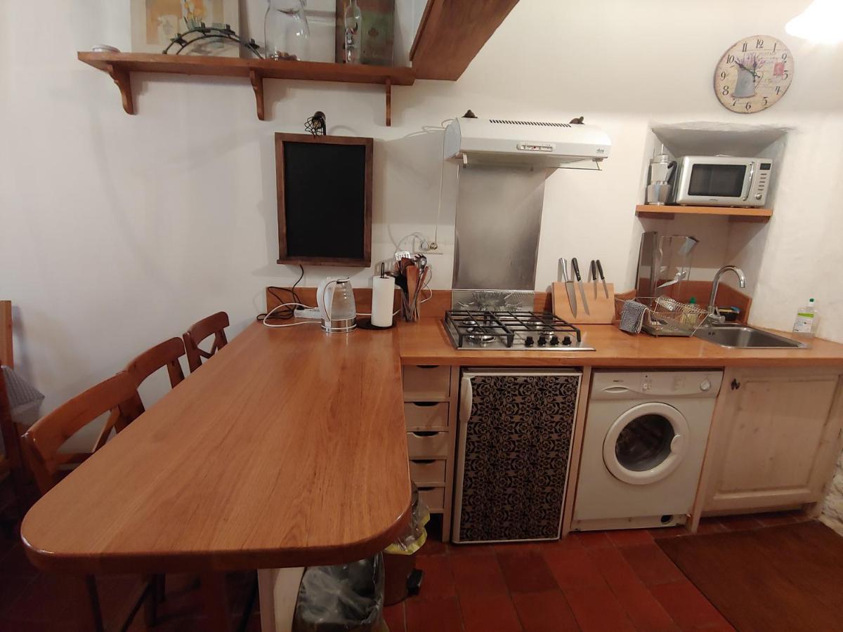 Charmante Maison Arlesienne A L'Ombre Des Arenes, De 2 A 5P Exteriör bild